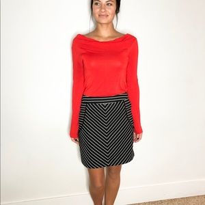 Red Boat neck Long-sleeve Top
